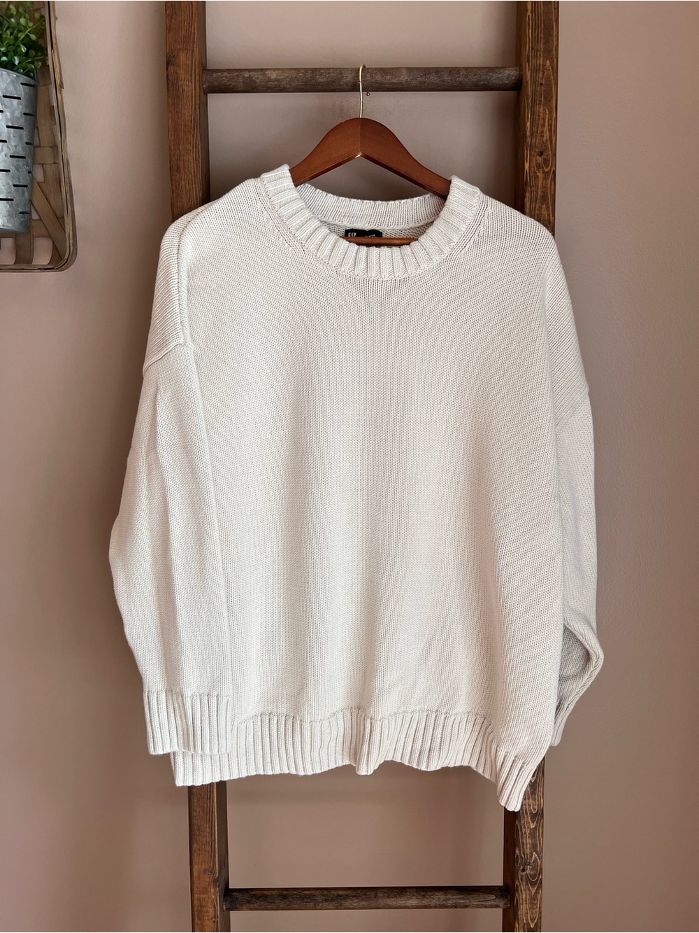 GAP Classic Cream Oversized Crewneck Sweater - Women
